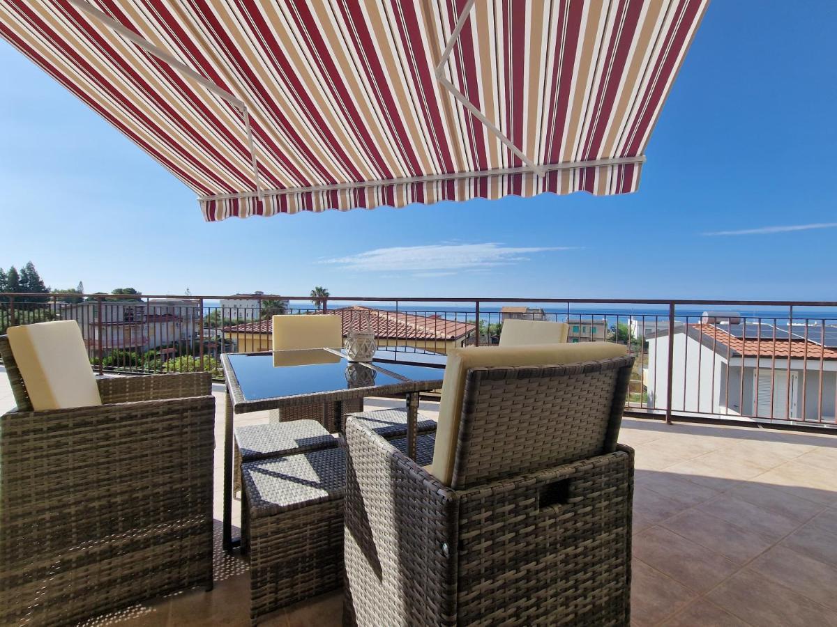La Terrazza Di Elisa Apartment Marina di San Lorenzo Exterior photo